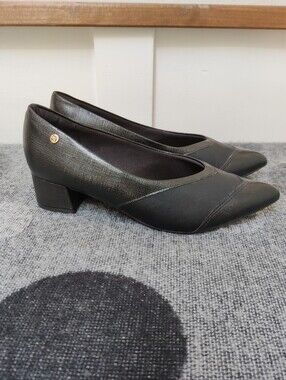 Piccadilly Black Pointed Toe Block Heel Pumps - Size 7